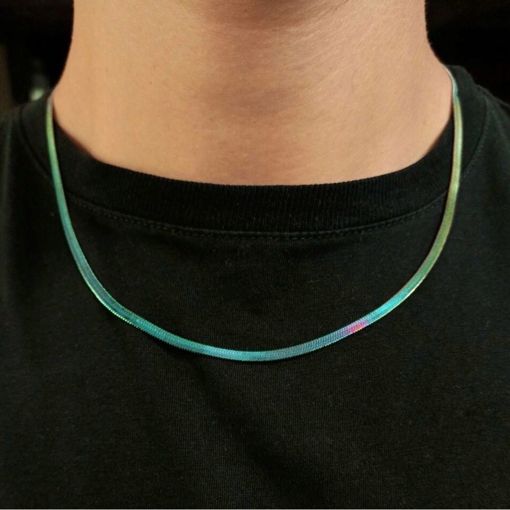 New Minimalist Aura Iridescent Oil Slick Herringbone Chain Necklace Unisex - Picture 10 of 16